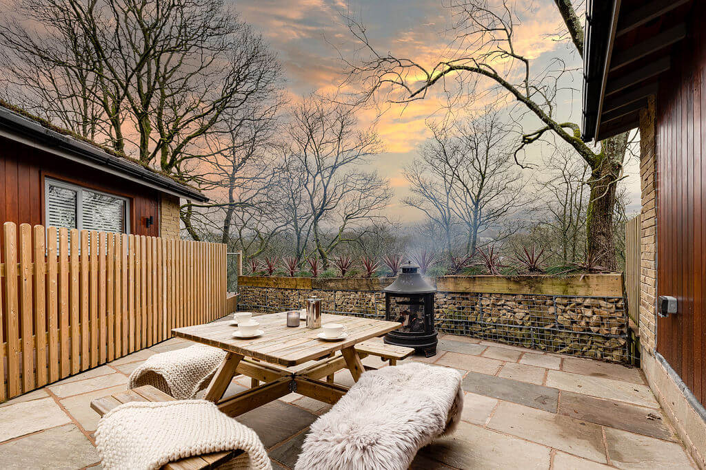 Holiday Chalets for Rent in Uppermill, Saddleworth